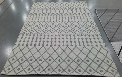 IVORY / GREY 6'-0'' x 9'-0'' Broken Thread Rug, Reduced Price 1172780401 BLM115A-6