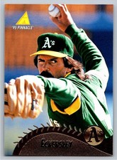 1995 Pinnacle #251 Dennis Eckersley - Oakland Athletics Baseball Card