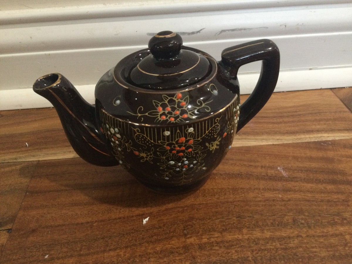 Beautiful Vintage Japanese Moriage Redware Tea Pot- Hand Painted