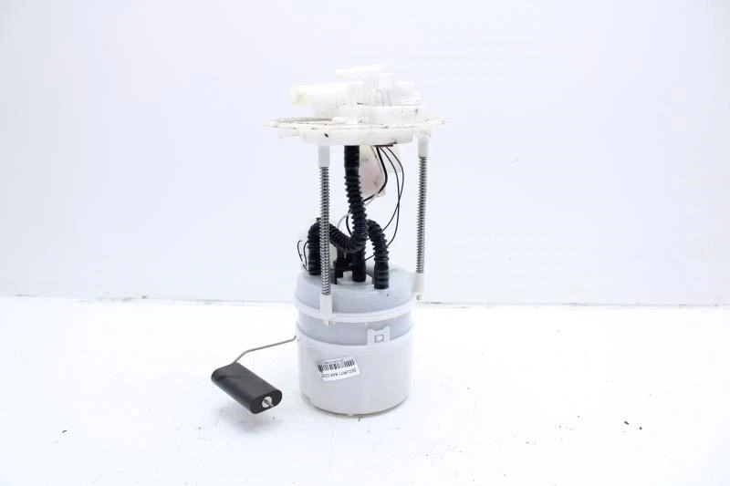 2015-2021 Jeep Renegade 2.4L Fuel Pump Assembly 52029625AA OEM - Image 4 of 4