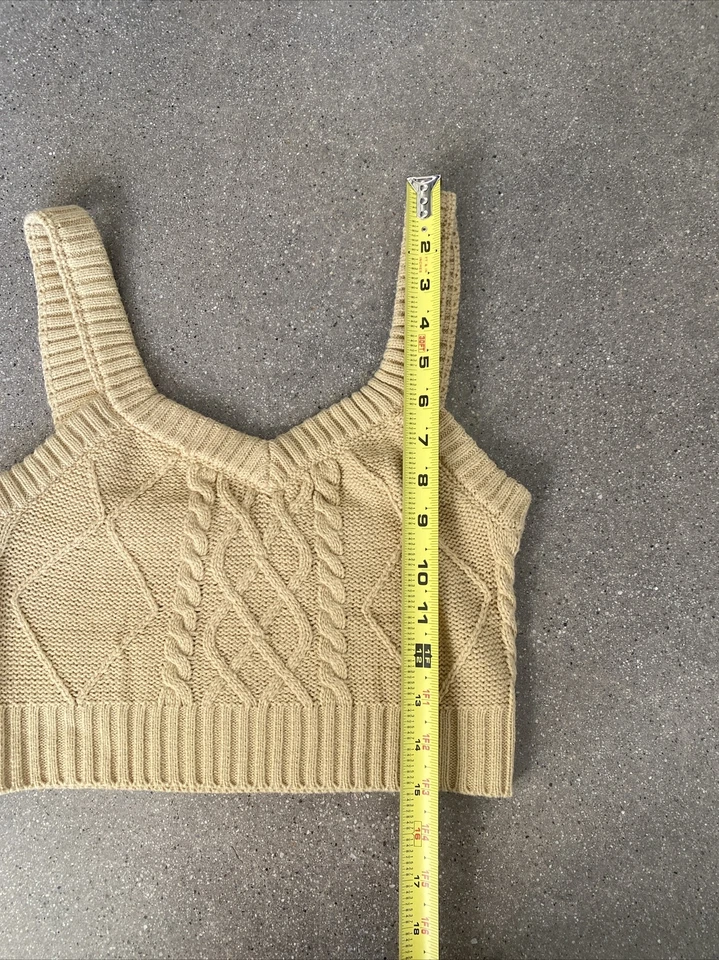 Женская вязаная укороченная майка Hazel Moon Cable бежевая M - Изображение 3 из 4