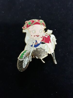 PIN WHITE  BETTY BOOP RED  MOTORCYCLES