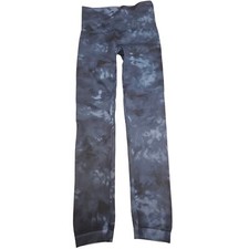 Spanx Look At Me Now Ecocare Ankle Leggings Deep Blue Tie Dye size medium