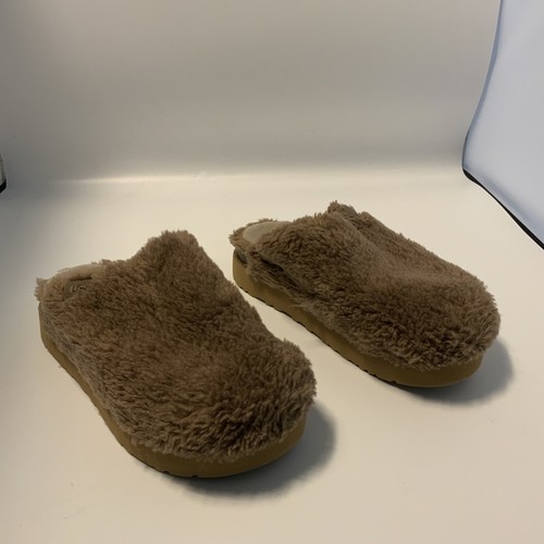 Women's Ugg Slippers size 4 eBay
