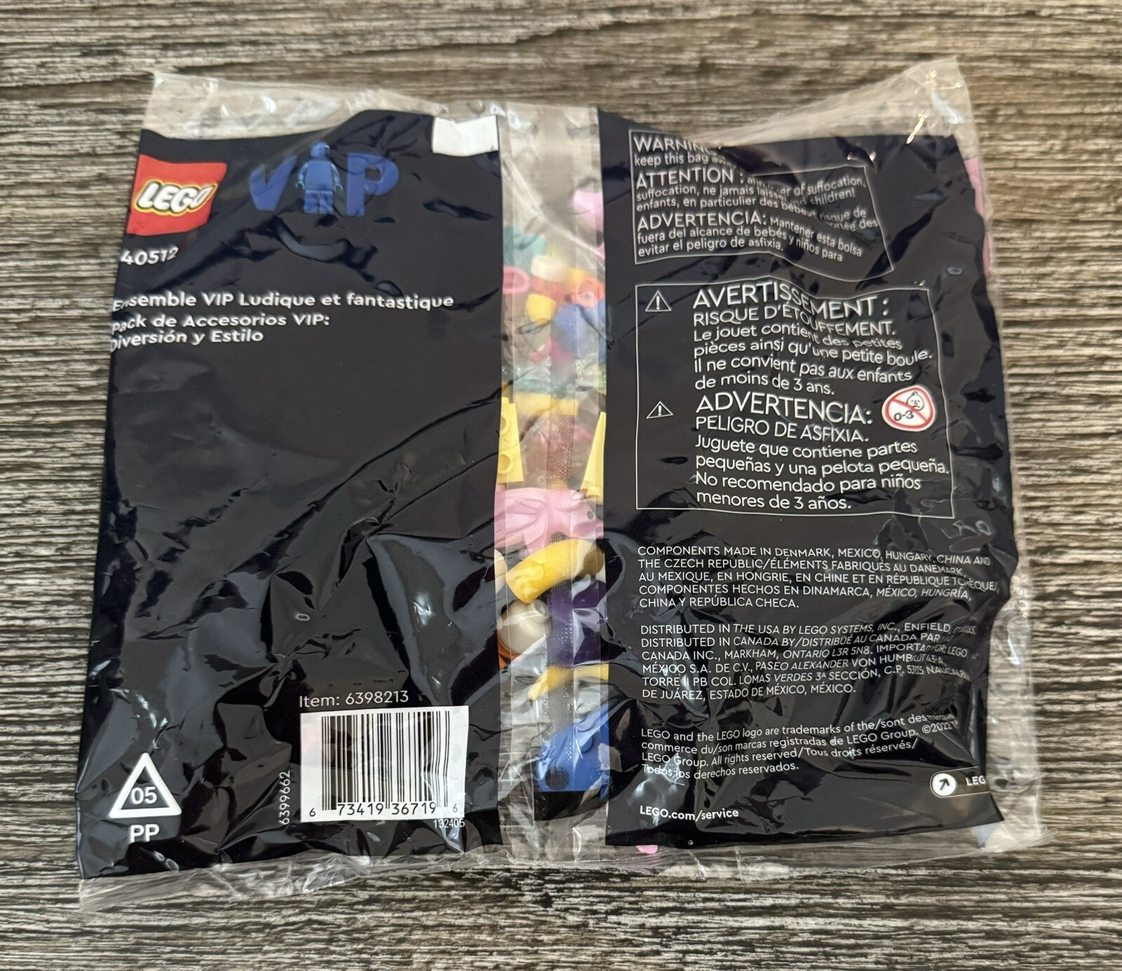LEGO VIP Pack Fun & Funky Colorful Pieces With 2 Pink Pigs & Purple Top Hats NIP 2