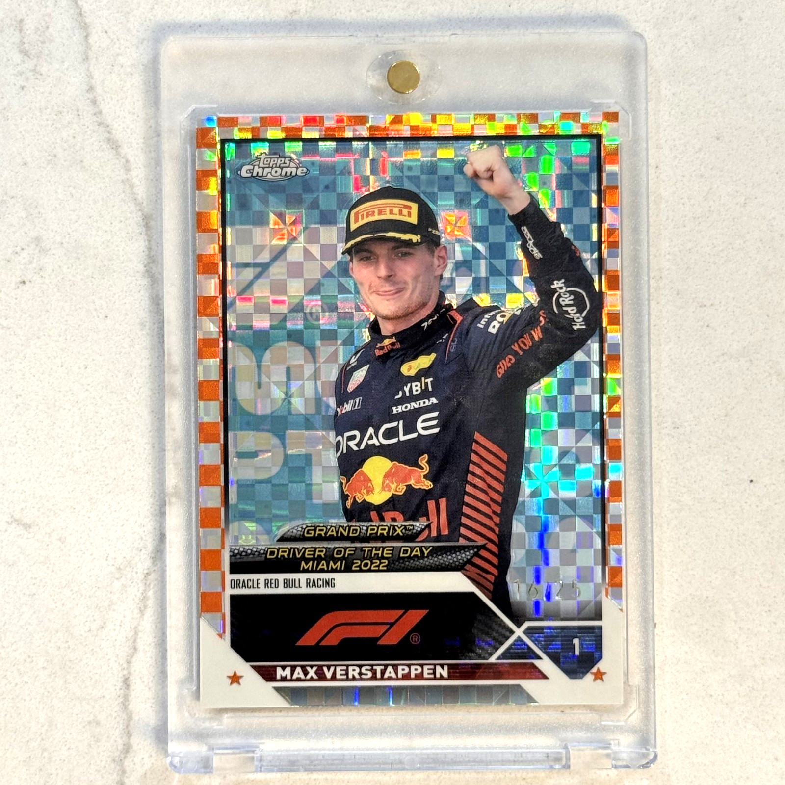 2023 Topps Chrome F1 #170 MAX VERSTAPPEN Orange Checker Flag Refractor /25 view 1