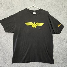 Wonder Woman Vintage T Shirt XL 90's Hanes Heavyweight 1996 Graphitti
