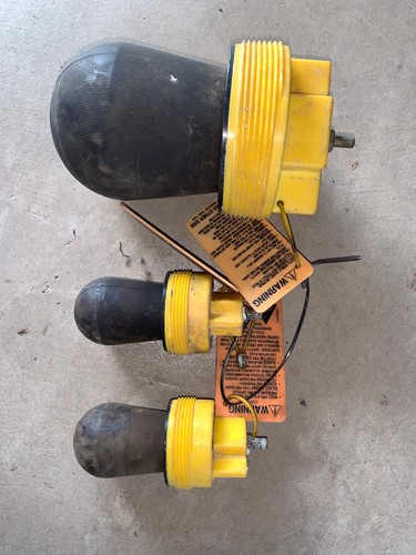LOT Cherne Clean-Seal Pneumatic Test Plug Ball 4" 271-721 & Two 2" 271-705