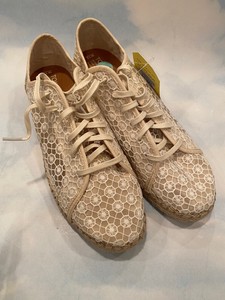 white crochet toms