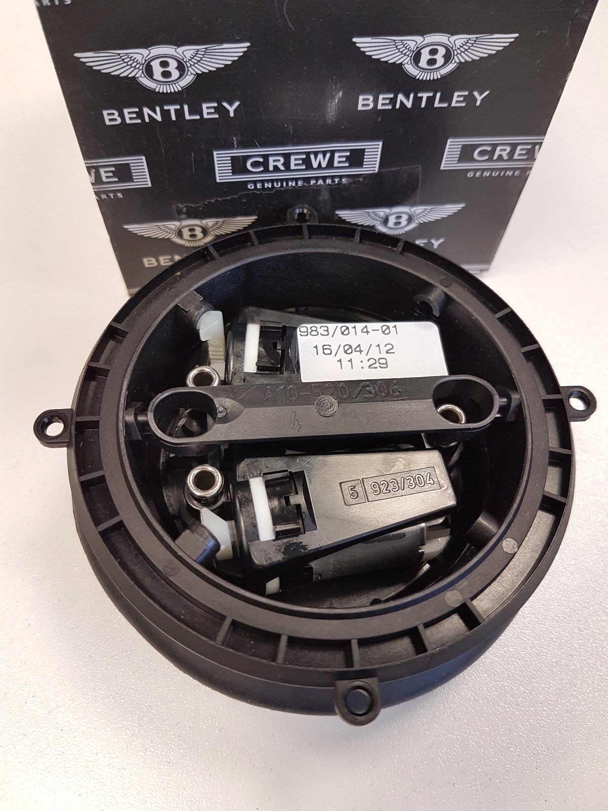 Bentley Continental Gt, Gtc & Flying Spur Left Mirror Motor