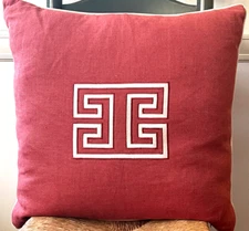 Linen Decorative Pillow in Brick Red w/ Appliqué by Ryan Studio 21" x 22"  YY674