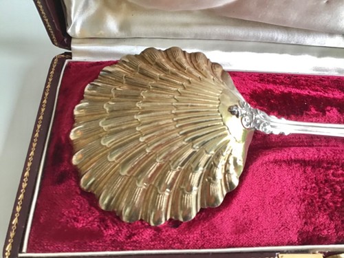 Puiforcat sterling silver Gilded Louis XVI Strawberry Spoon - Picture 5 of 11