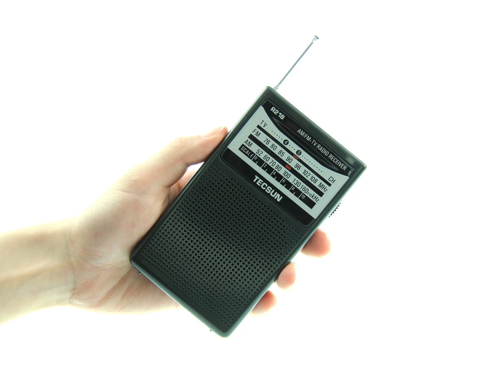 TECSUN R-218 AM / FM Pocket Radio GREY + English Manual - Image 4 of 4