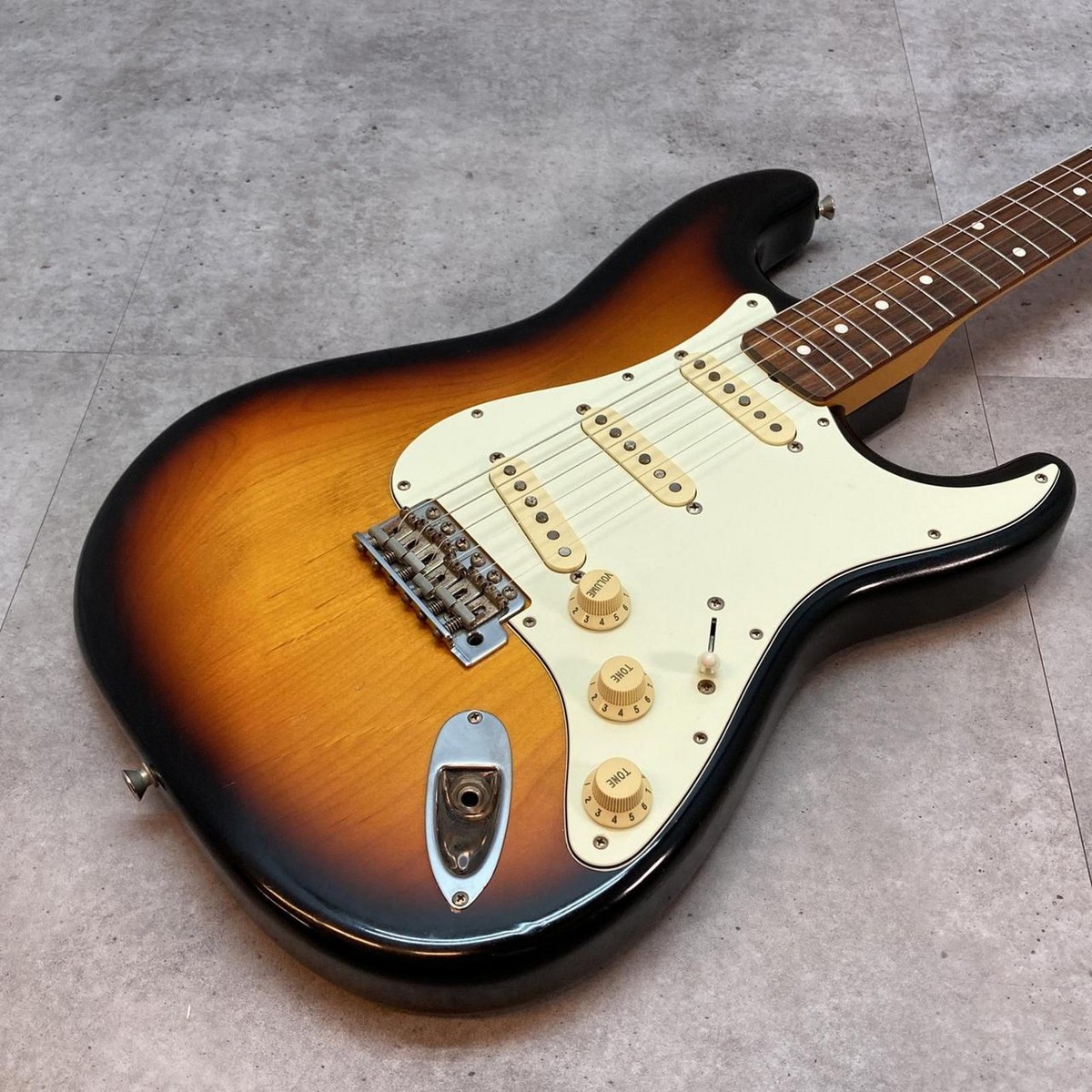Fender Mexico Classic 60S ST 3CS 美品 Fender Classic Series '60s Stratocaster | Reverb