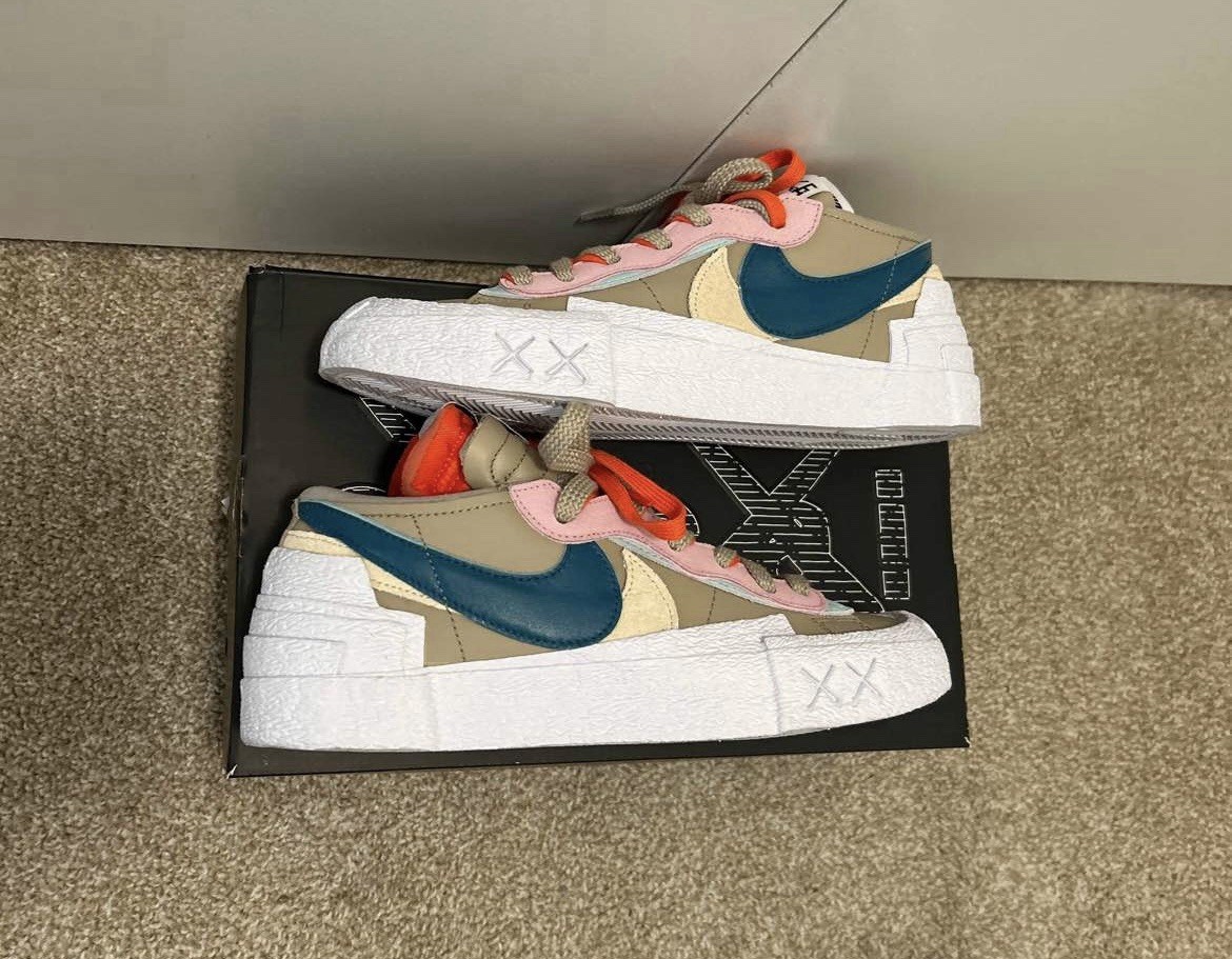 SACAI X NIKE Nike Blazer Low x KAWS x Sacai (Reed) Taglia 8