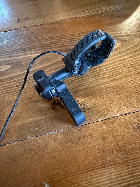 Truglo Drop Away Arrow rest - Image 3 of 3