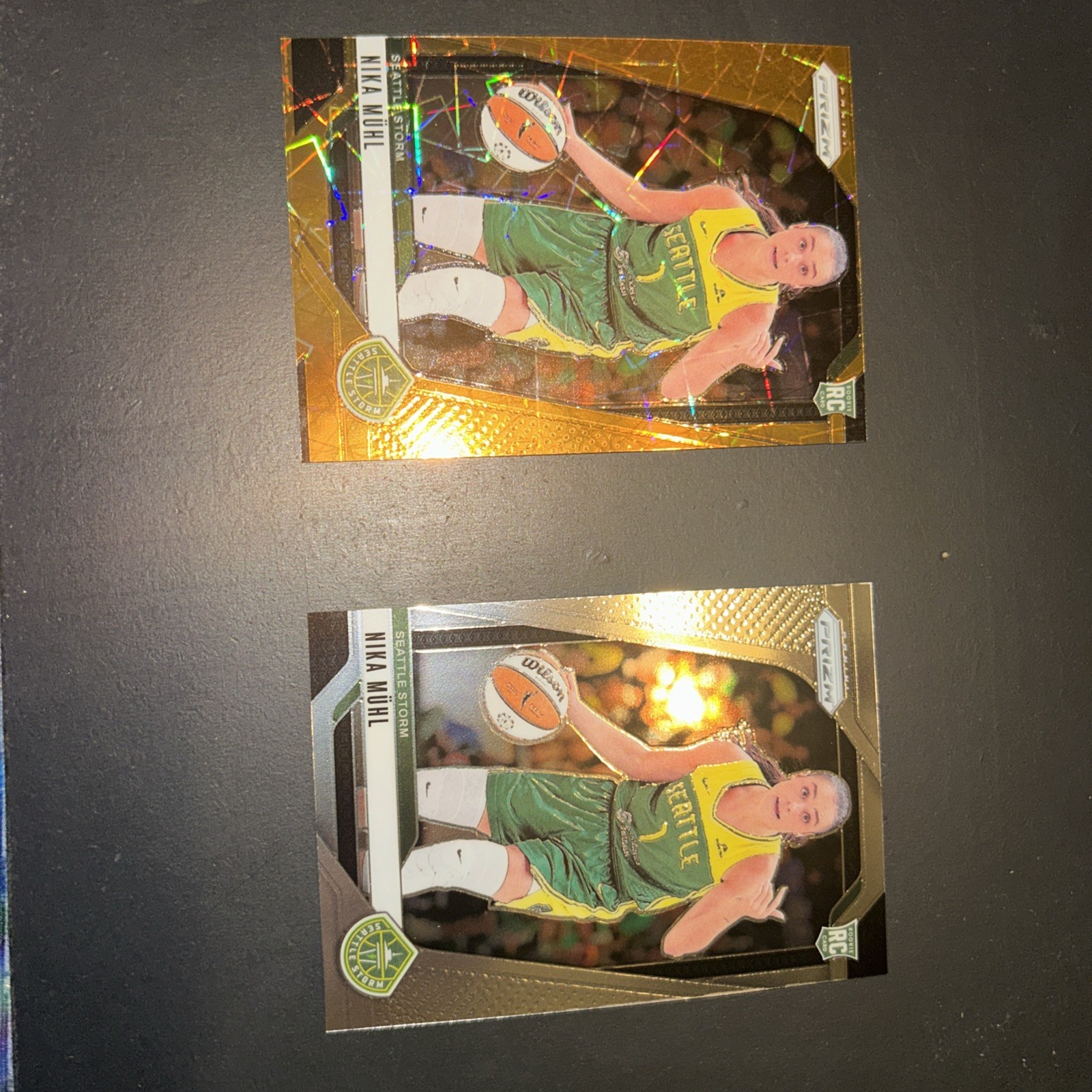 2024 Panini Prizm WNBA - Nika Muhl #75 Orange Velocity Prizm And Base (RC)