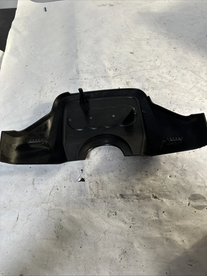 2011 Audi Q7 Engine Cover A6 Foto 3 de 4