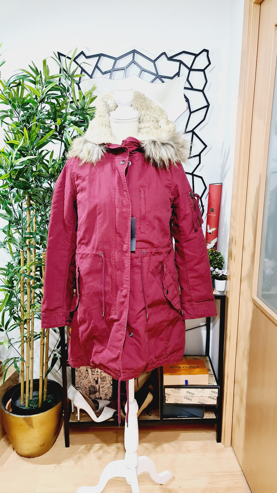 ZARA Burgundy Jacket Parka Shearling Hooded FauxFur Lined Coat