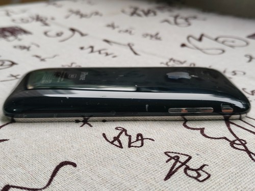 Working Apple iPhone 3GS(iPhone 3rd Gen)UNLOCKED 16GB Black/White Rare ios 3 - Afbeelding 4 van 10