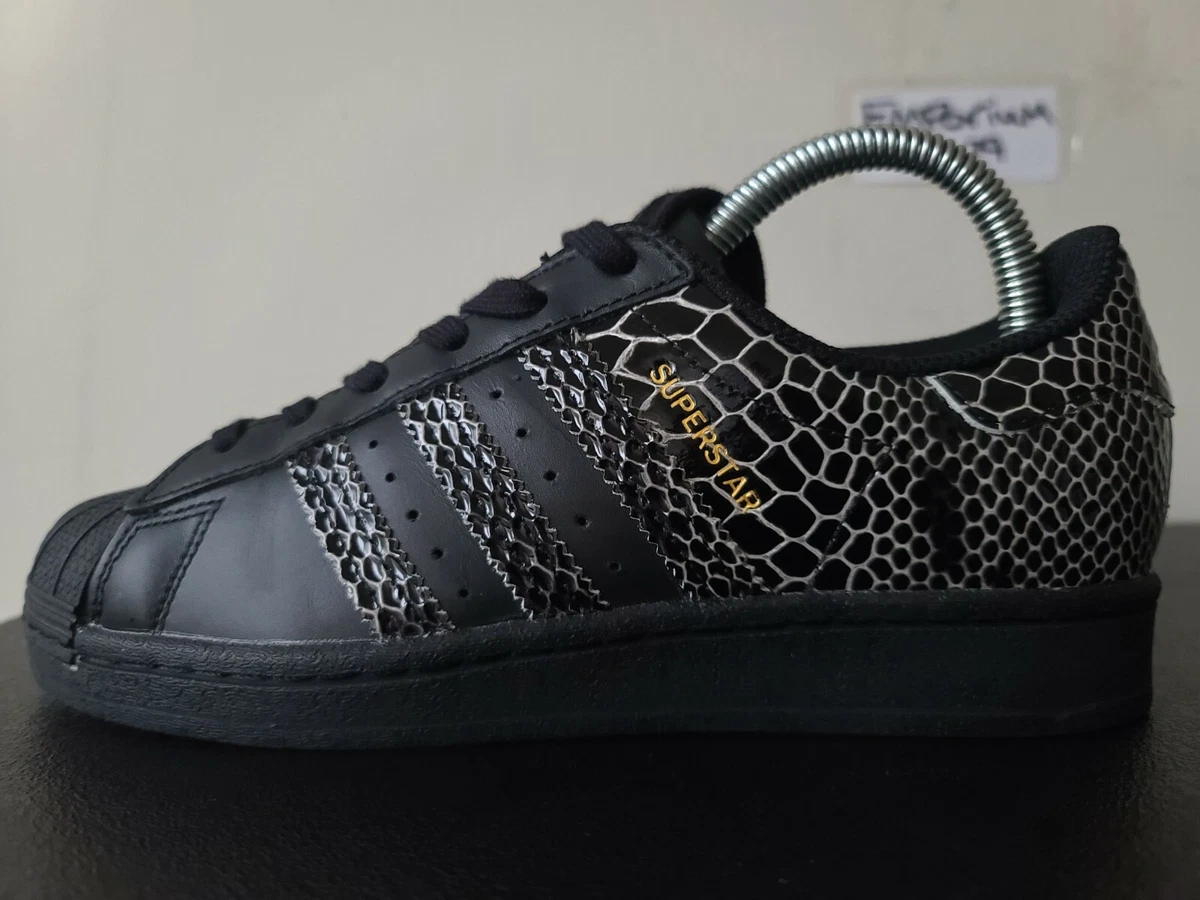 Bisschop Categorie Beknopt Adidas Originals Superstar Snakeskin Pack Black Gold Metallic FV3290 Sz 5.5  RARE | eBay