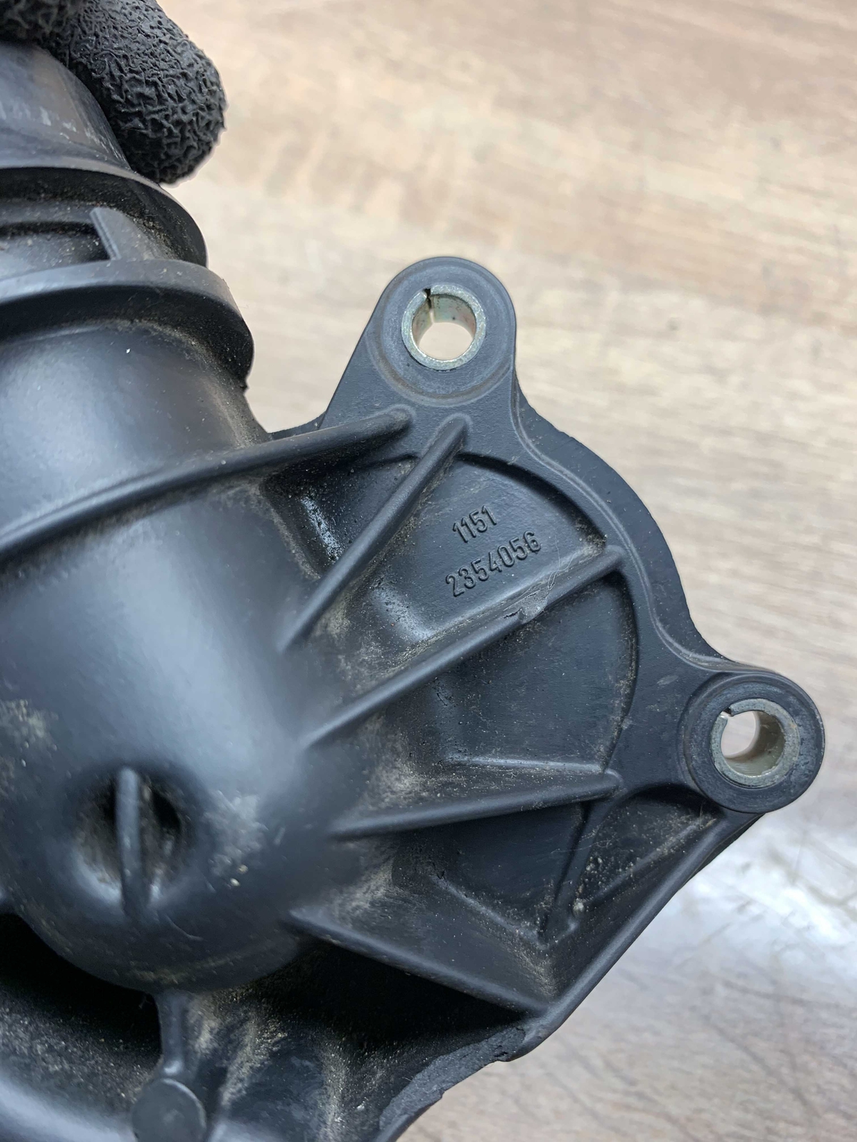 2354056 BMW 5 Series E39 1162728 Thermostat Cooling Engine Coolant 
