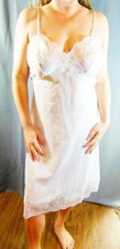 RARE FIND FRENCH DESIGNER DE PERRIER WHITE SATIN LACE EMBROIDERY CHEMISE M L EVC