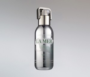 la mer the brilliance brightening essence