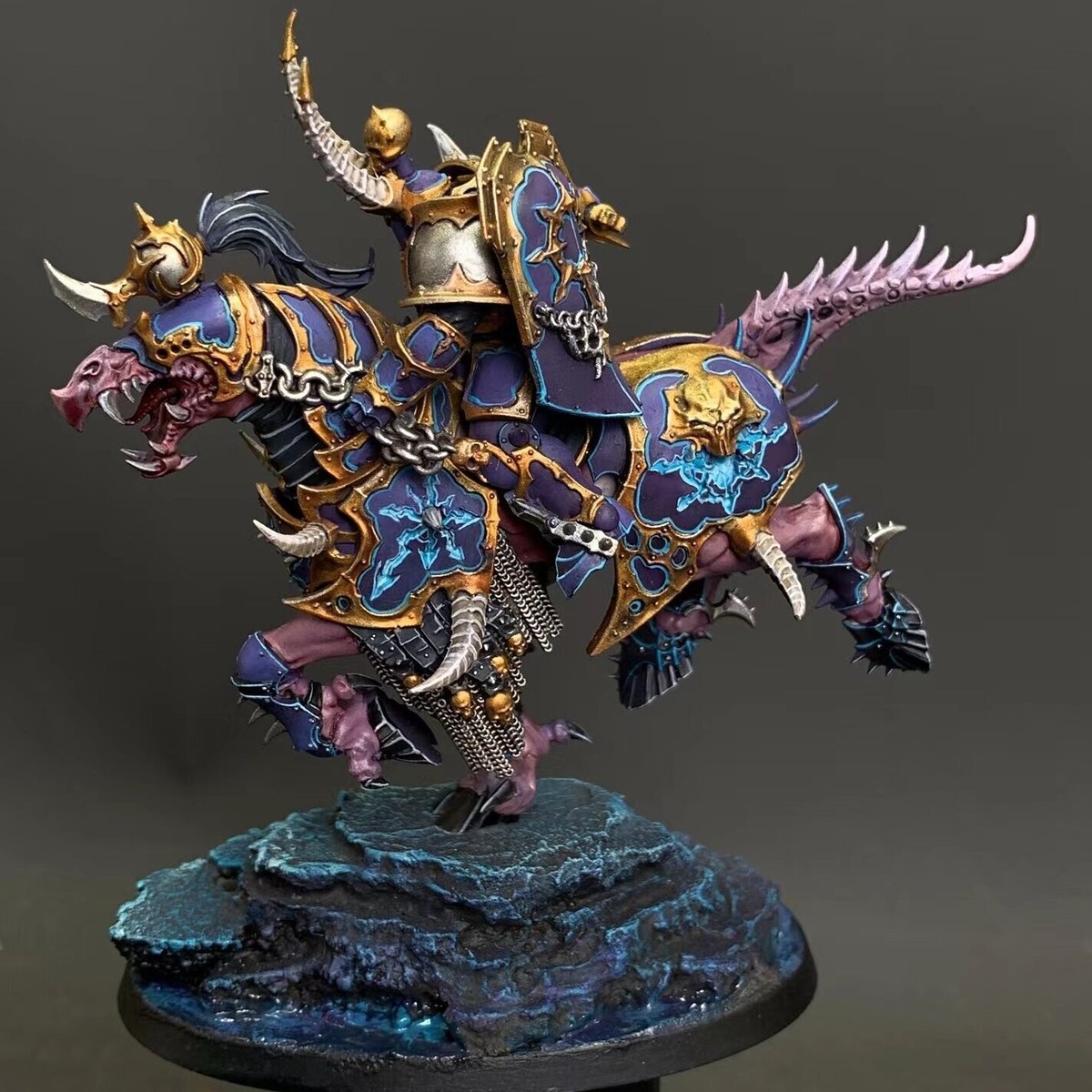 Varanguard Knights of Ruin Warhammer AOS Slaves to Darkness