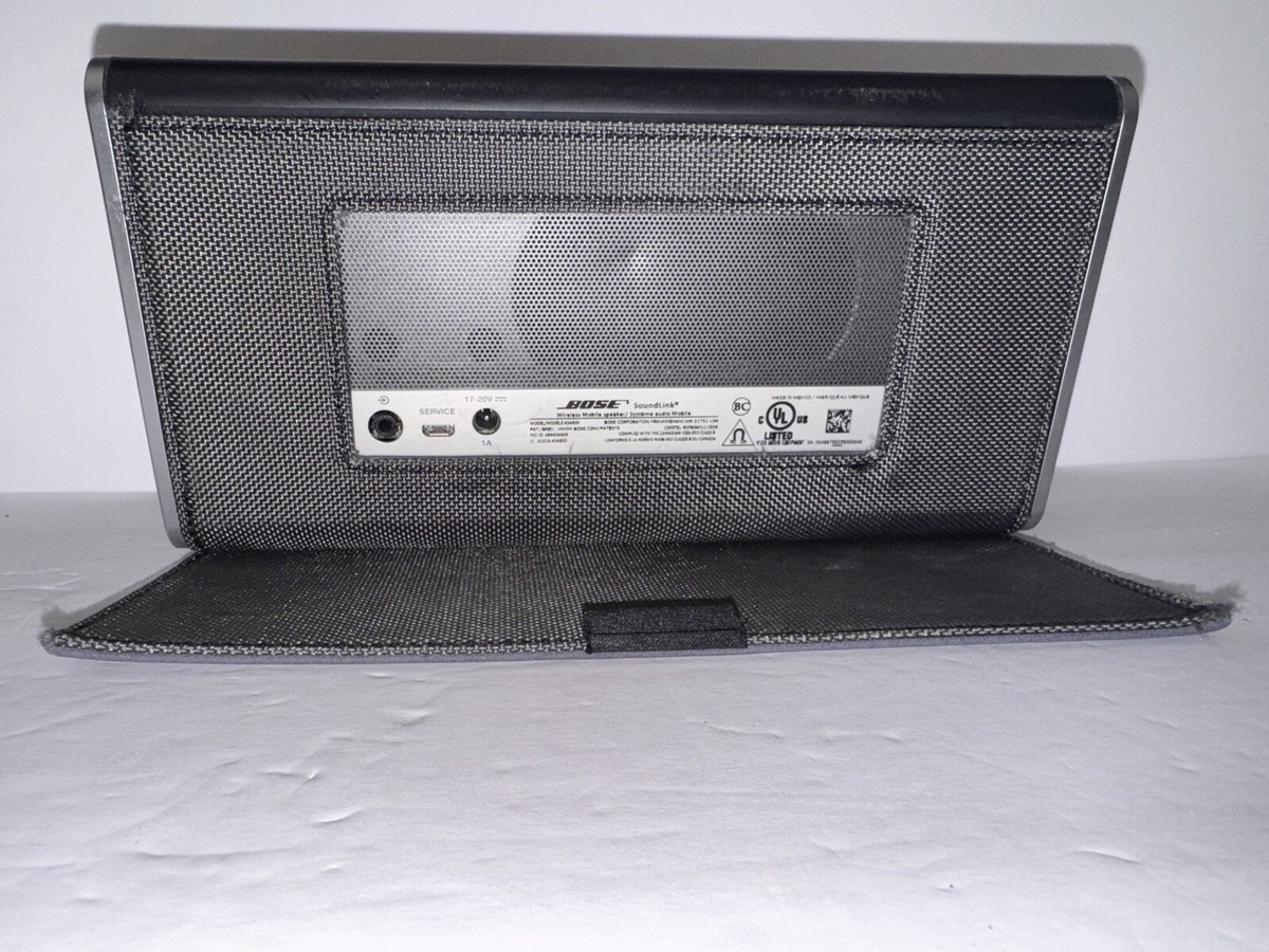 Bose SoundLink Wireless Mobile Speaker - Black (404600) for