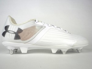white under armour football boots