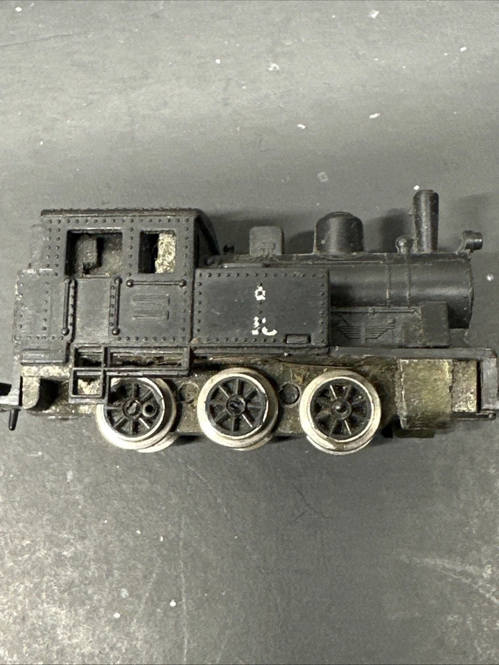 VTG N Scale Train Lot MP Santa Fe AHM, tracks, engine cars, bridge untested  - Image 3 of 4