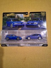 Hot Wheels 2-Pack 2004 Volkswagen Golf R32 Volkswagen Mk7 Car Culture   2