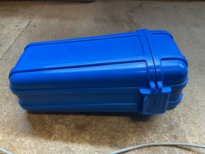 Otter Box Series 9000 Waterproof & Crushproof Blue Hard Shell Case 