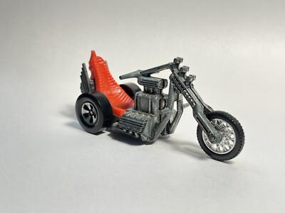 ミニカー Hot Wheels RRRumblers MOTOR Yellow Hot Wheels Rrrumblers CHOPPIN' CHARIOT Red rider Motorcycle