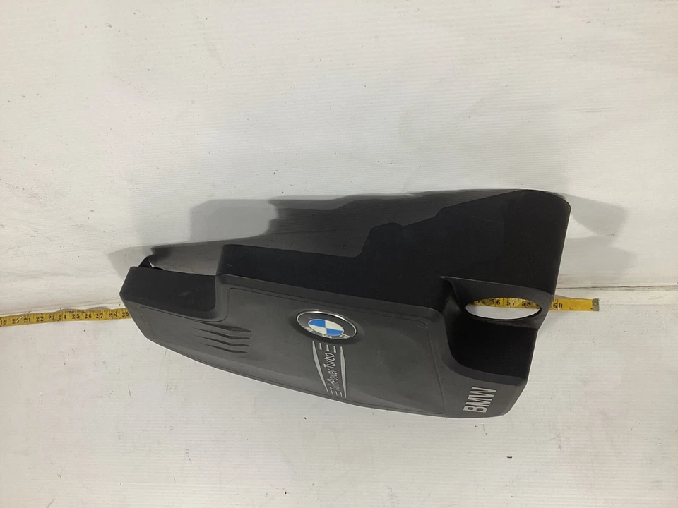 2012-2018 BMW M4 Engine Cover Appearance Shield 8610473 OEM . - Image 4 of 4
