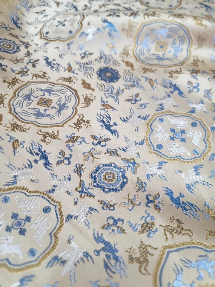 Tela Jacquard Brocado Geométrico Azul por Yarda - Bordado Beige con Pájaros Foto 3 de 4