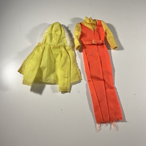 Vintage 1973 Mattel Mod Barbie Sun Valley Ski Suit & Jacket #7806