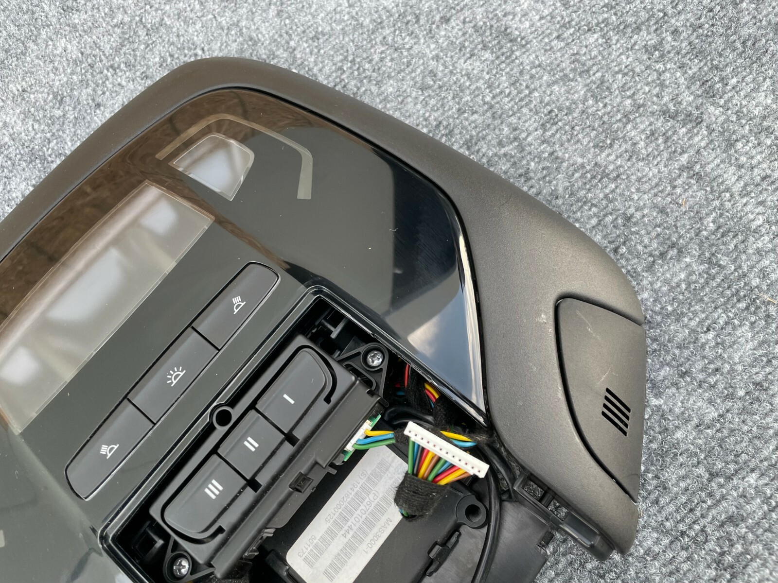 OVERHEAD CONSOLE DOME LIGHT ASSEMBLY M157 42K 14-19 MASERATI GHIBLI Q4 S