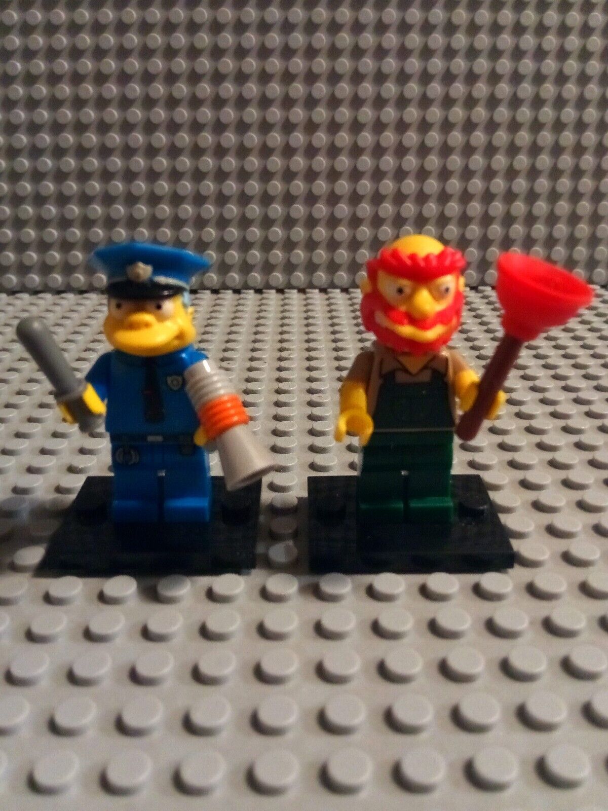 lego minifigures the simpsons Chief Quimby and Groundskeeper Willie 