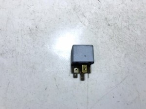 Opel Corsa 2001 Relay module 24430433, 000041797 #720196-57