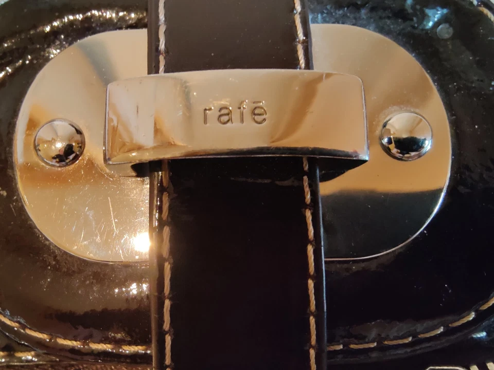 Bolsa de mão Rafe (Rafè) couro envernizado bolsa de mão estampa animal crocodilo jacaré - Imagem 3 de 4