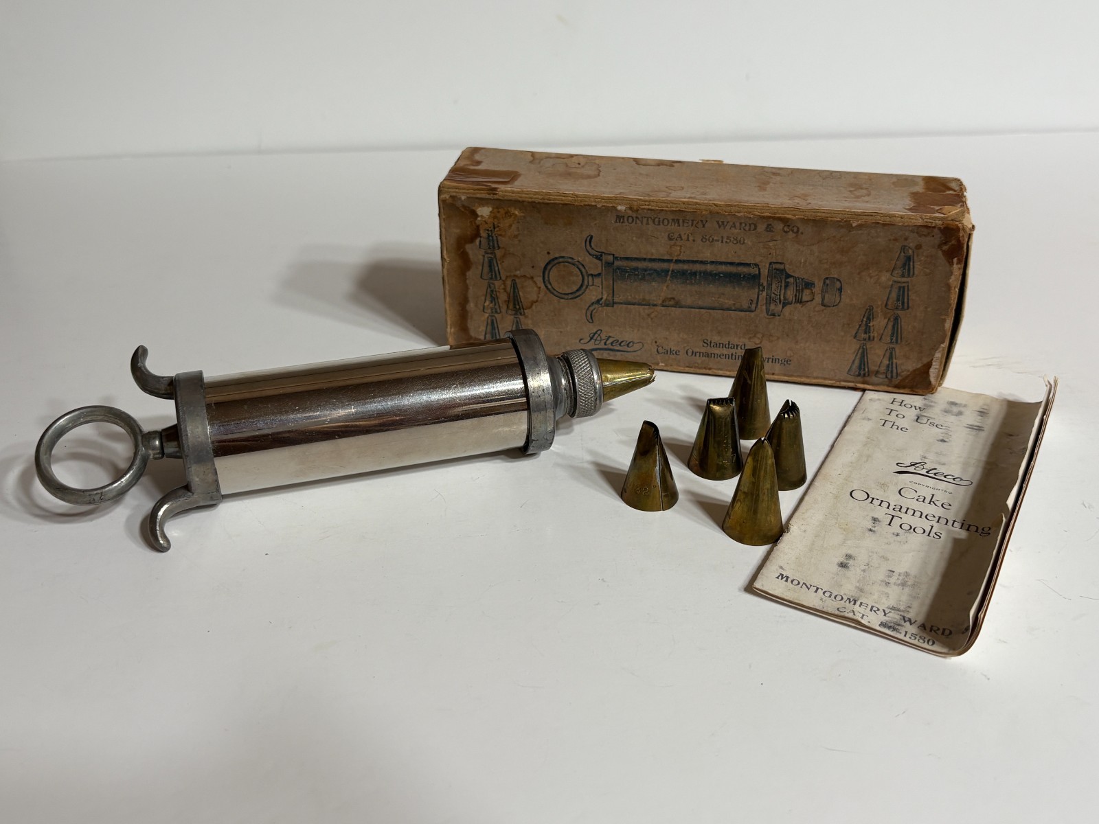 Vtg Montgomery Ward Ateco Standard Cake Ornamenting Tube & Tips Original Box