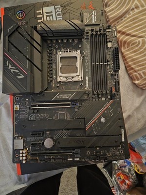 Asus ROG STRIX B650E-F Wifi (Teil Defekt)