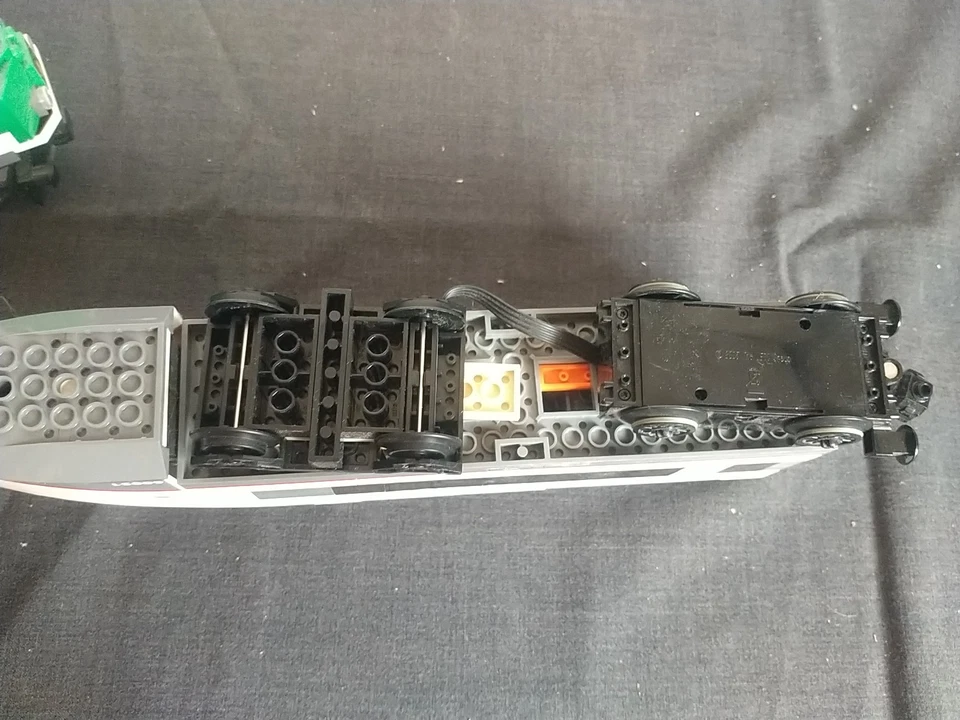 Lego Lot train locomotive Grue Marchandise 60051 Livraison Offerte - Photo 4/4