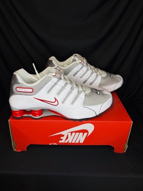 Nike Shox NZ White/Metallic Silver Size 9.5M Style # 378341104 | eBay