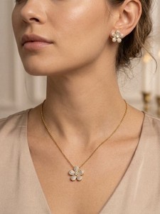 Authentic Set Chain Earring Womens Flower Necklace 14K Gold Plated XP Oro Laminado