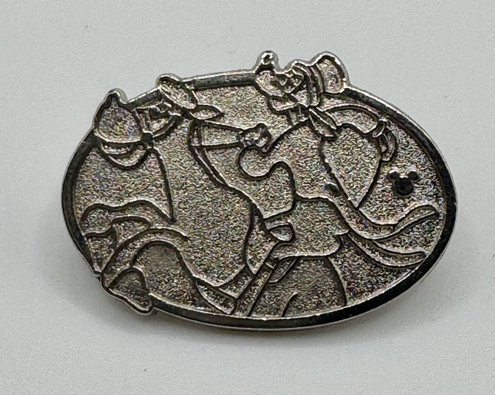  Disney Pin 2013 Hidden Mickey Pin Featuring Goofy Horseback Riding "Chaser"