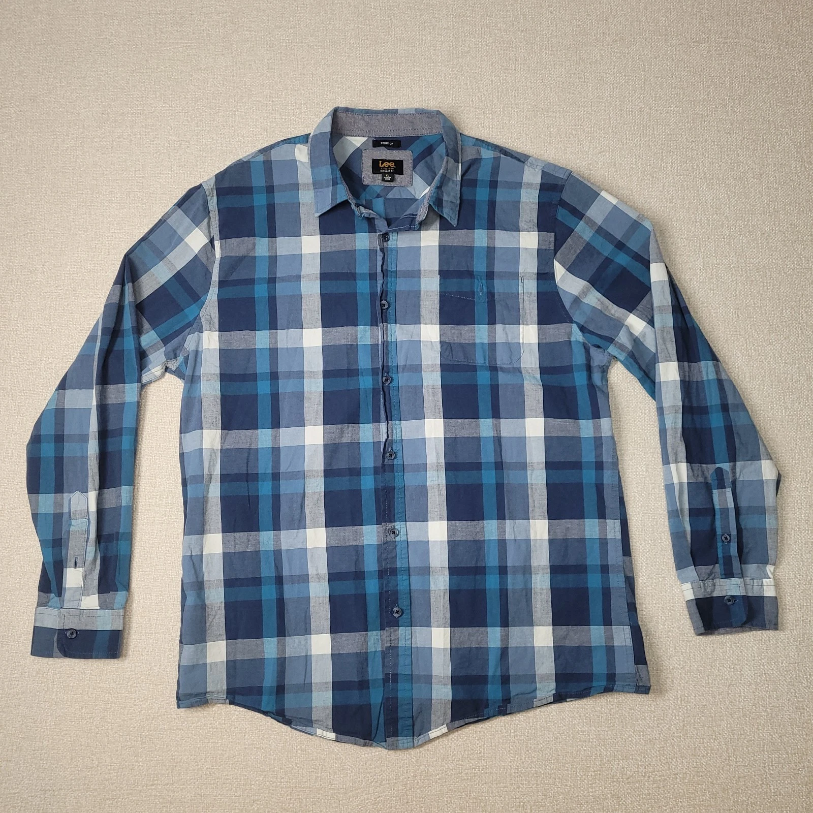 Lee Regular Fit Button Down Plaid Shirt