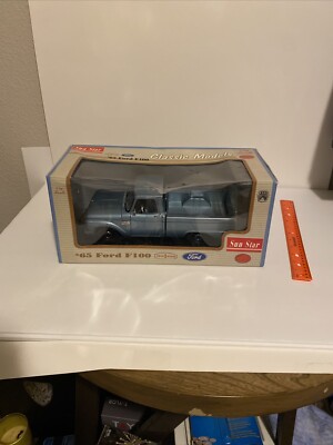 Sun Star Models 1:18 Ford F-100 Cab personnalisée Pick Up 1965 bleu
